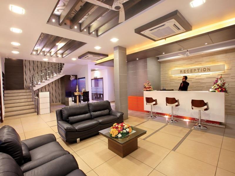 Hotel Aswathy Kodungallūr Esterno foto